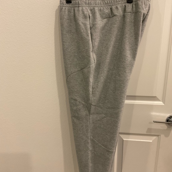 Under Armour Men’s Unstoppable Fleece Joggers - Picture 2 of 4